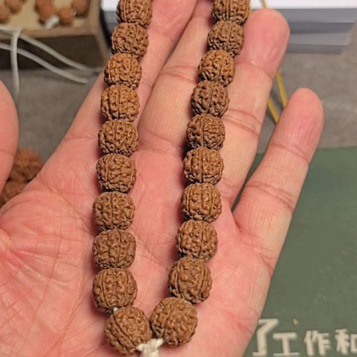 金刚菩提把件一代盘龙小金刚单圈，12左右，下水去黄