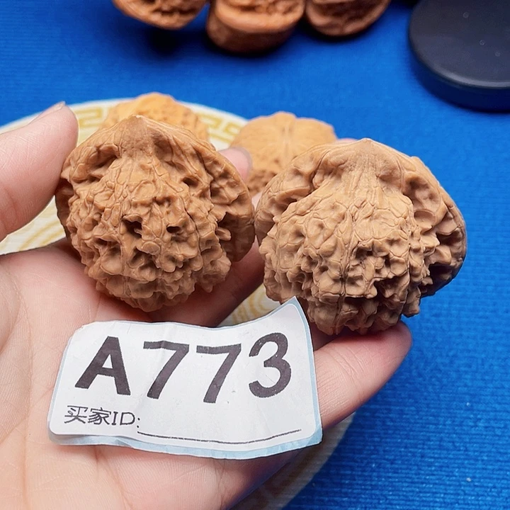 吊坠文玩核桃核桃