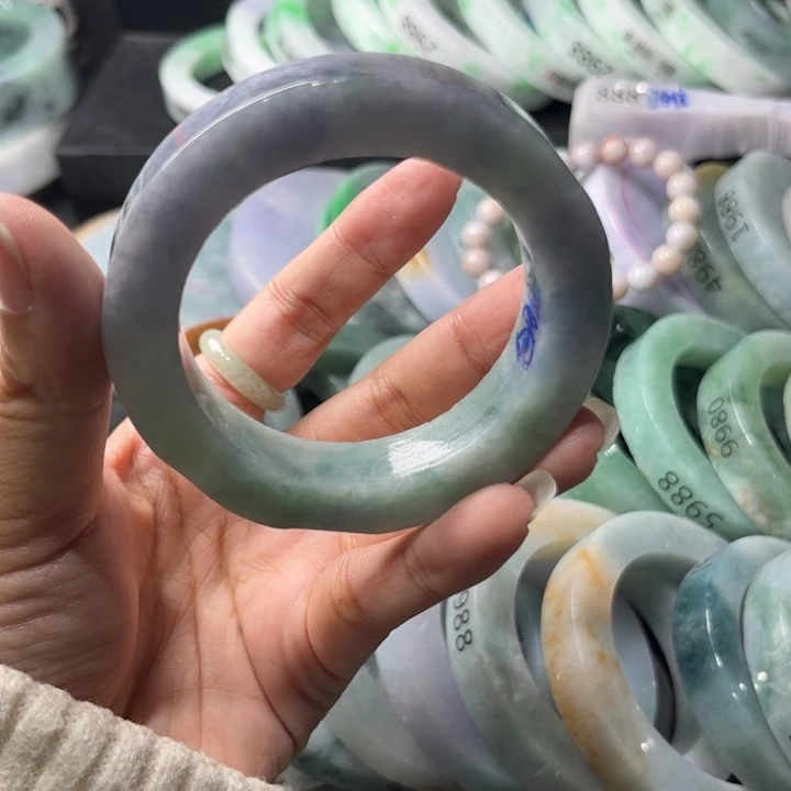 定制翡翠未镶嵌手镯翡翠