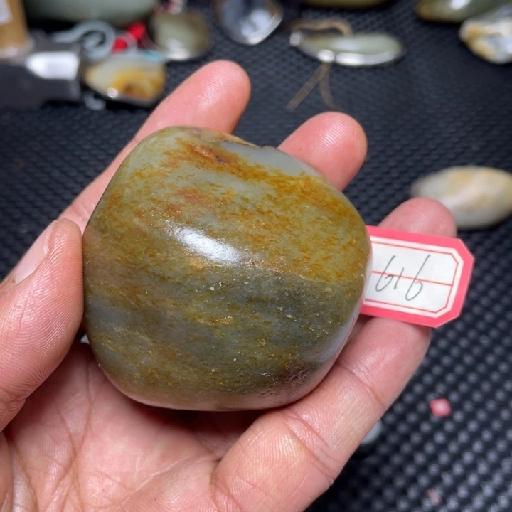 颈饰足铂镶嵌和田玉朝**月616