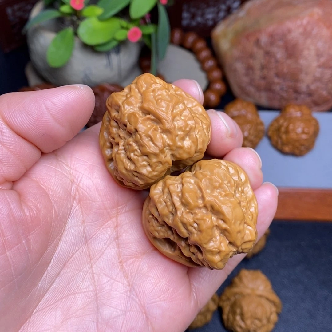 文玩核桃把件辉*朗38蛤蟆头