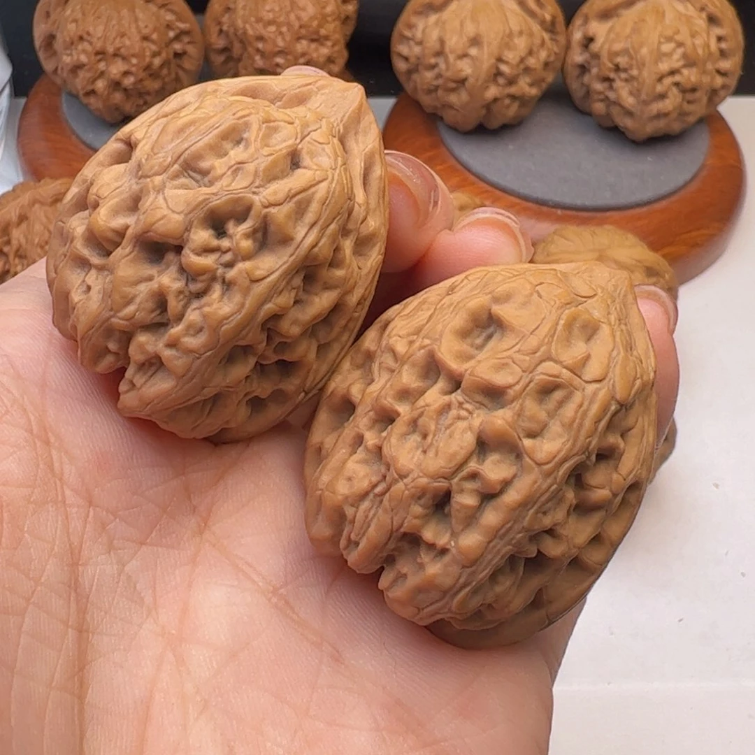 文玩核桃吊坠火苗40