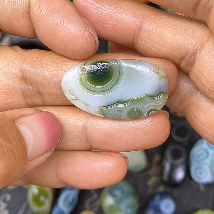 俏色饰品奇石无孔