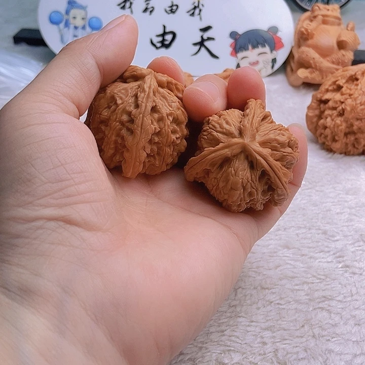 文玩核桃把件然*三棱