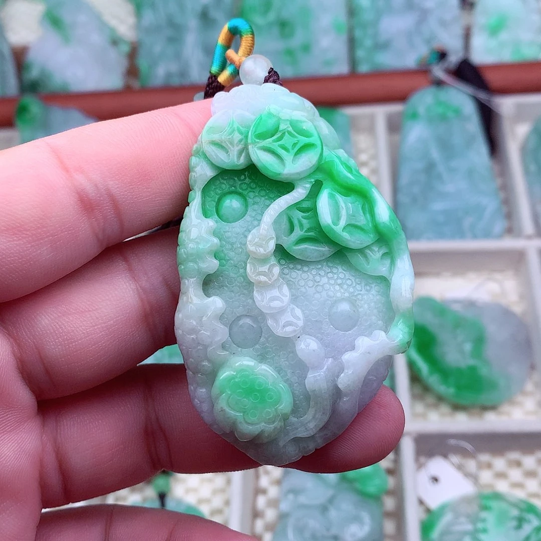 翡翠未镶嵌吊坠(不含链)