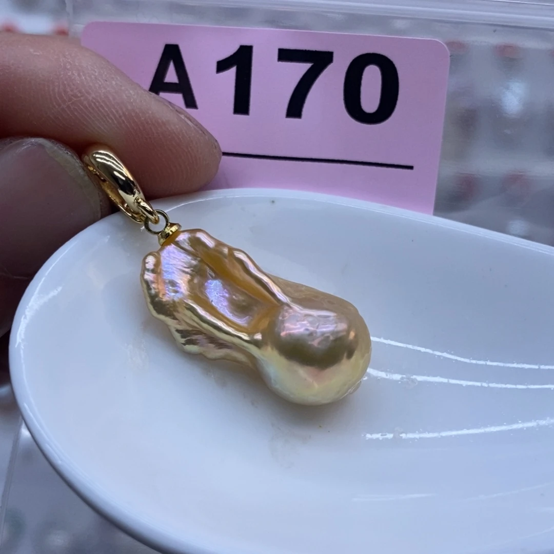 颈饰未镶嵌淡水珍珠