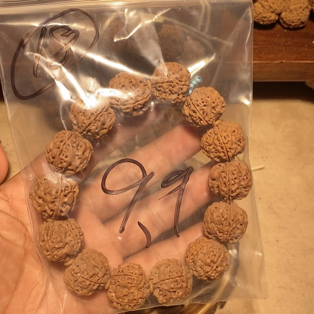 金刚菩提手串18。