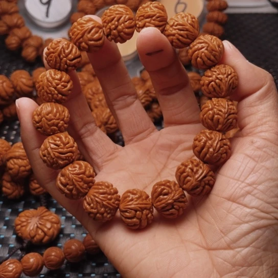 桃核手串龙纹桃核