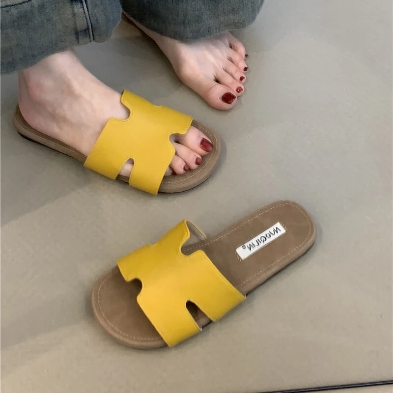 一字凉拖鞋女2025年新款夏季法式温柔仙女风配裙子度假沙滩凉拖鞋