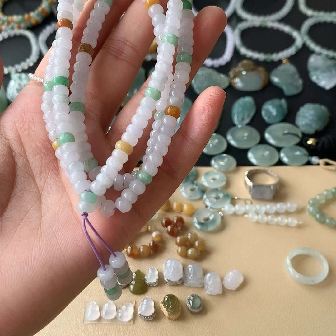 翡翠未镶嵌颈饰珠链