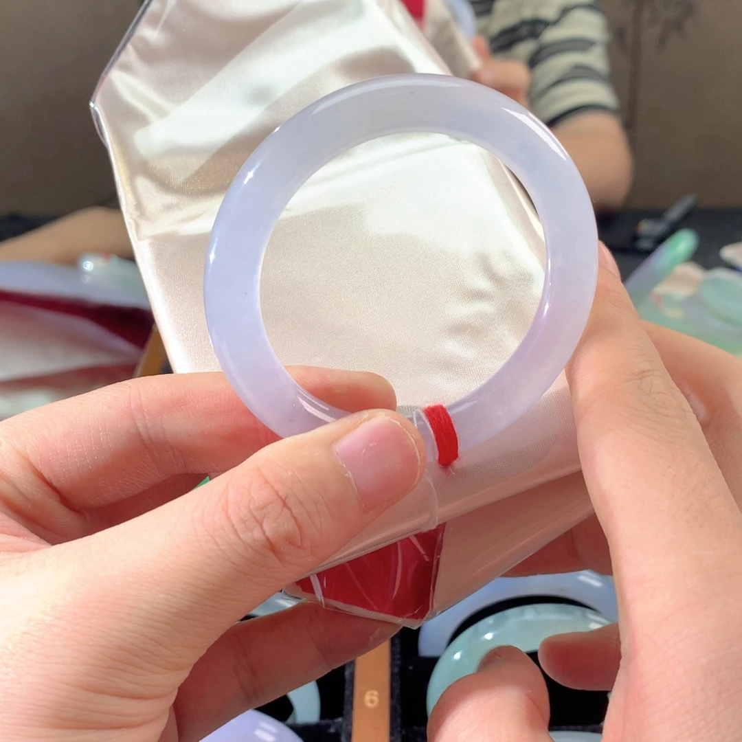 翡翠未镶嵌手镯冰润紫