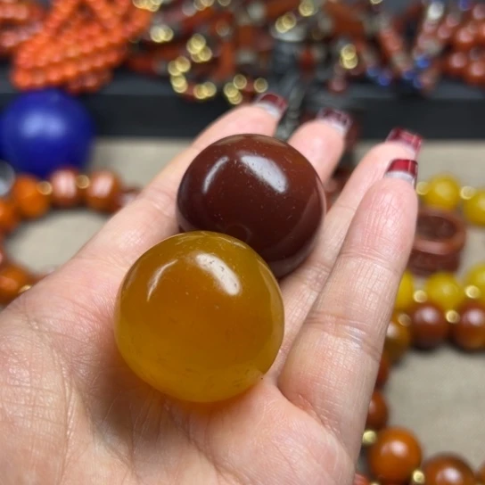 玛瑙/玉髓颈饰未镶嵌姝*