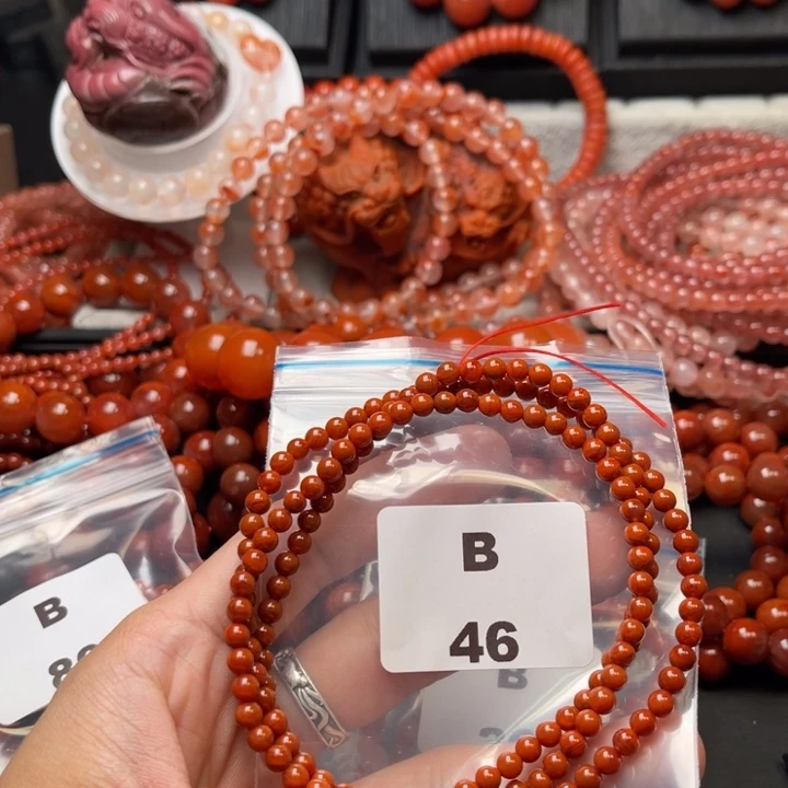 南红玛瑙未镶嵌多样性发货默认微瑕称重4mm