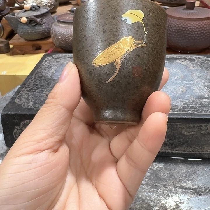 主人杯一个，瓷。。。。