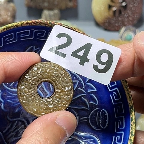 摆件启*瓷器制作过程是根据不同种类及形状