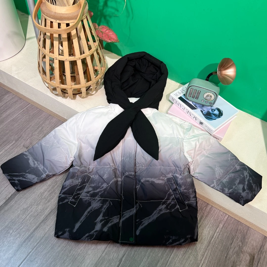 245实体品牌童装羽绒服