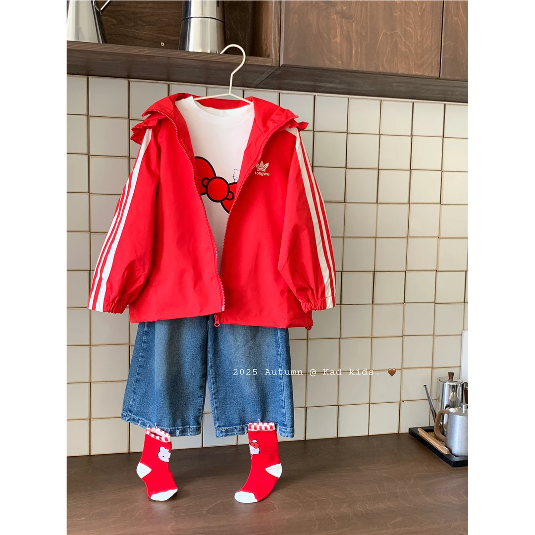 v5222-红色-锋衣+k5102-蝴蝶结KT打底衫+V5214-牛仔八分裤