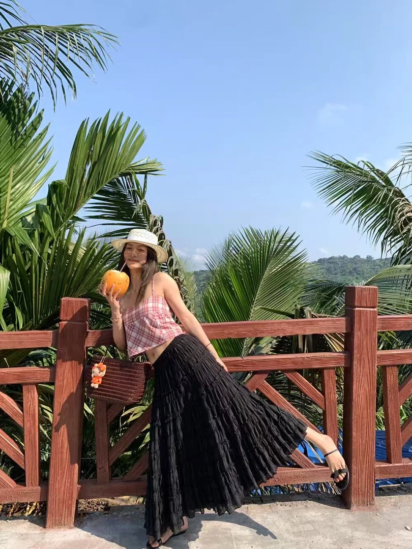 2025新款法式慵懒半身裙黑色半身蛋糕裙气质高腰显瘦百搭时尚