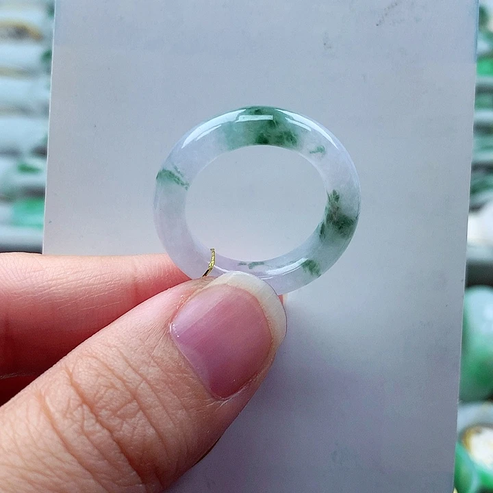 翡翠未镶嵌戒指17.18号