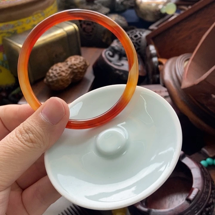 瓷片不会哈哈哈哈哈哈
