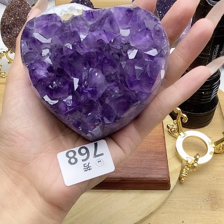 大型摆件（非配饰）紫晶未镶嵌