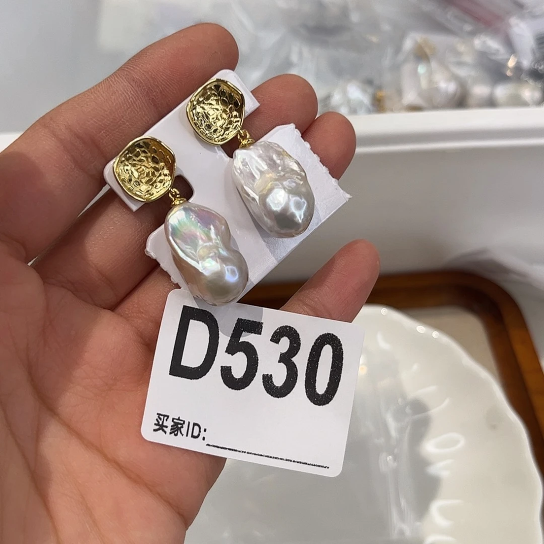 合金淡水珍珠耳饰