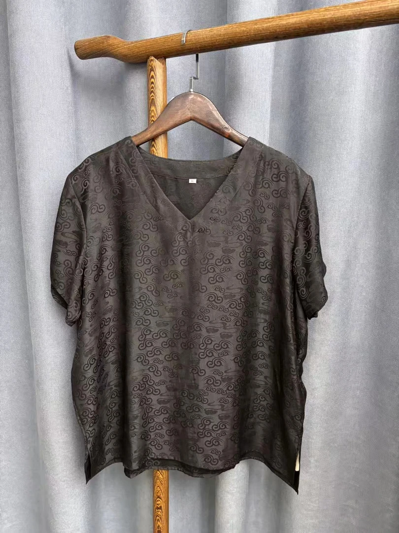 2025新款时尚休闲香云纱短袖V领上衣H1750