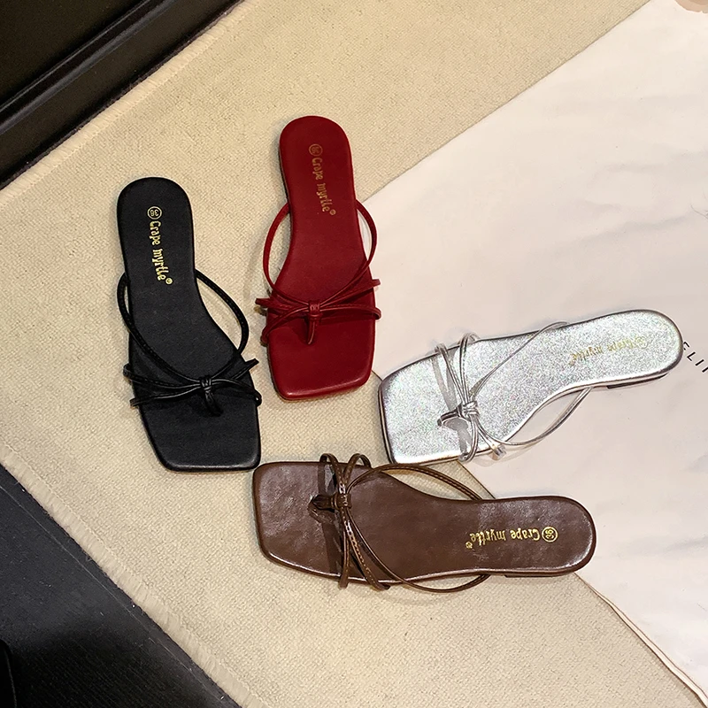 法式方头高跟鞋女2025年夏季新款细带粗跟凉拖鞋外穿时尚百搭女鞋
