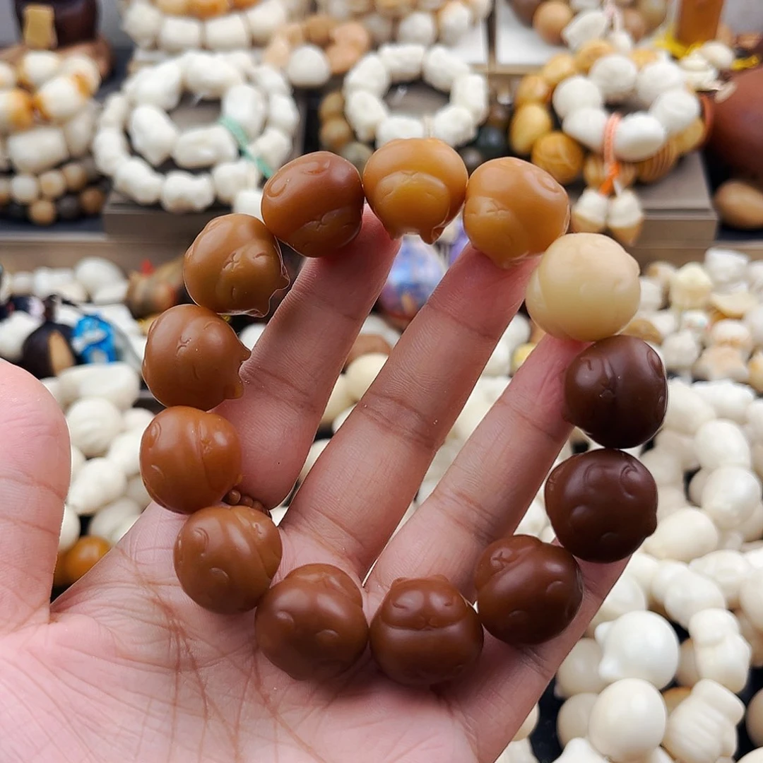菩提根/象牙果手串玉兔九折