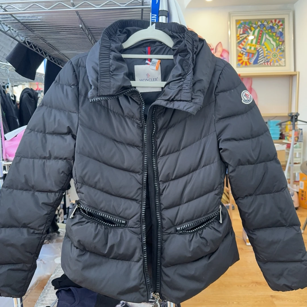 95新 蒙口  蒙口 黑色小辣椒羽绒服0码 Y010