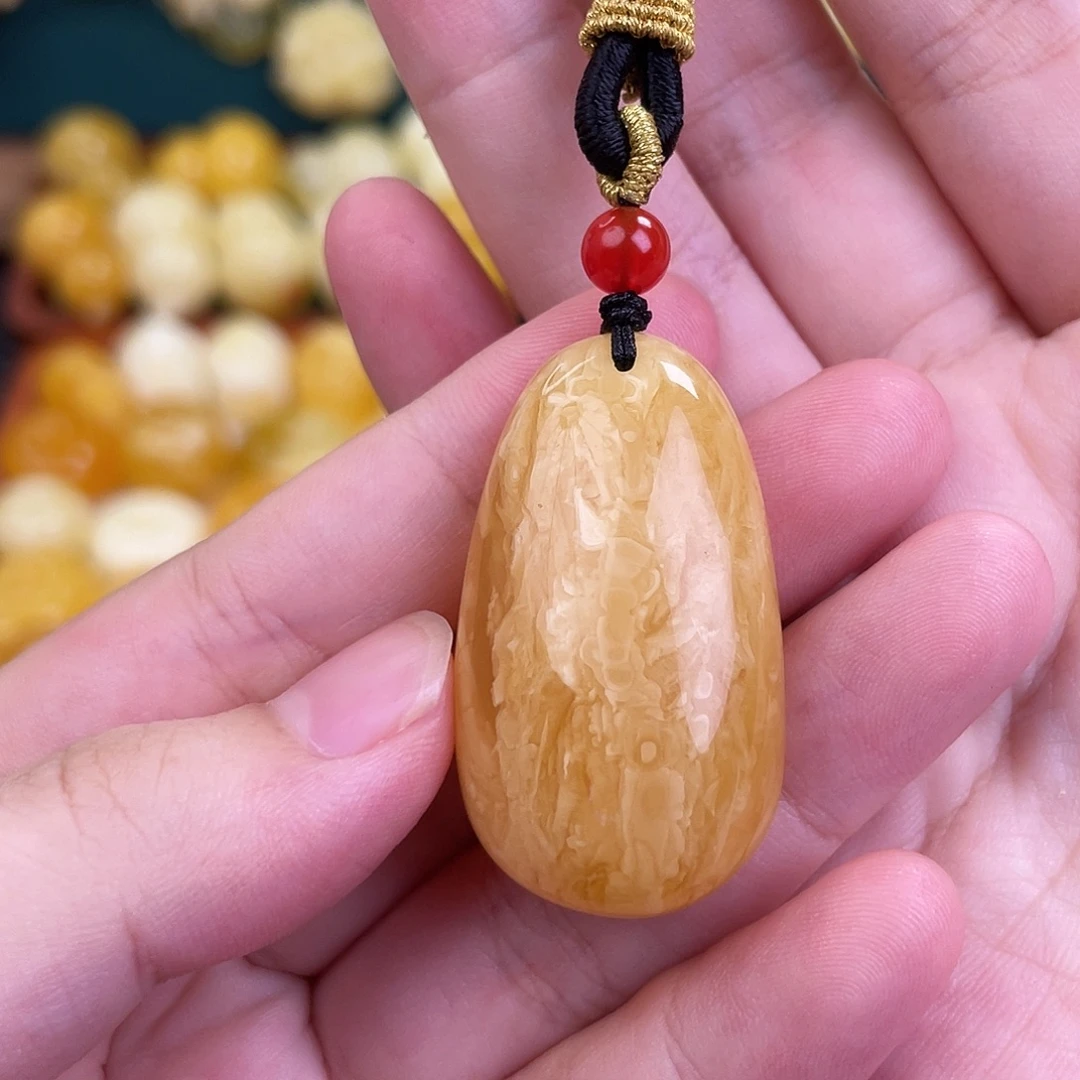 蜜蜡未镶嵌毛衣链蜜蜡