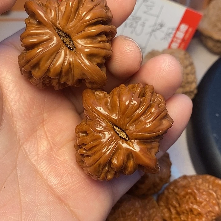哈***3把件文玩核桃四42
