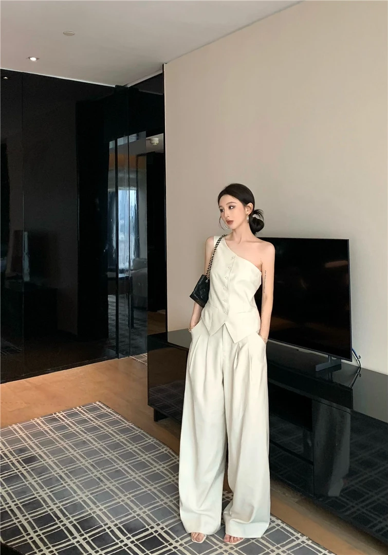 复古气质设计感抹胸白色马甲阔腿休闲西装套装A769#时尚