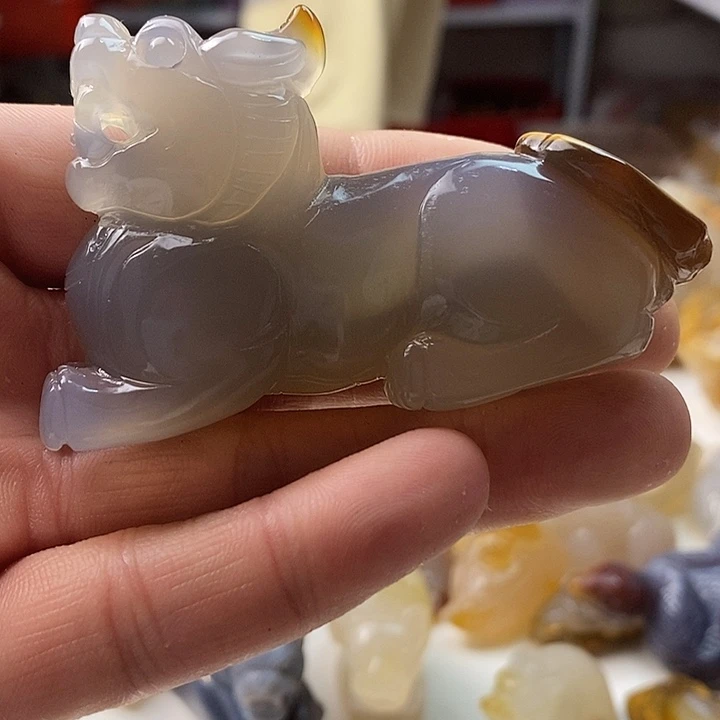 玛瑙/玉髓未镶嵌颈饰