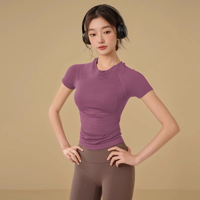 云端贝壳新运动短袖女透气速干跑步显瘦健身瑜伽T恤晨跑健身衣