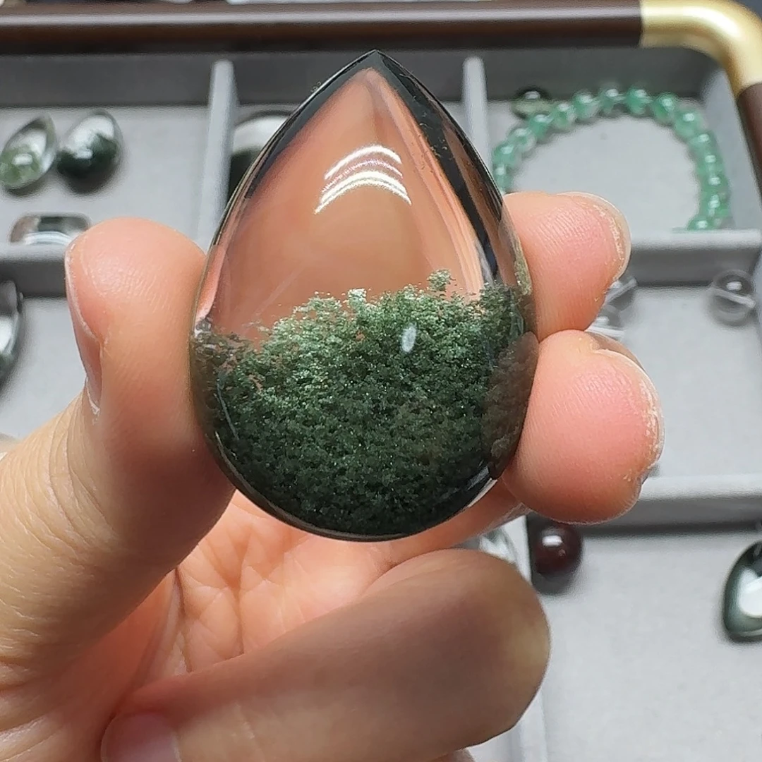 水晶吊坠(赠链)未镶嵌