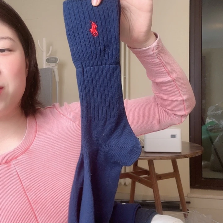 三醋酯纤维拉夫藏蓝色红标袜子