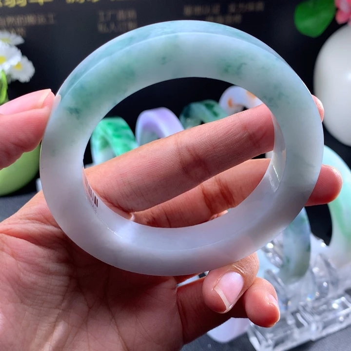 定制翡翠翡翠手镯未镶嵌