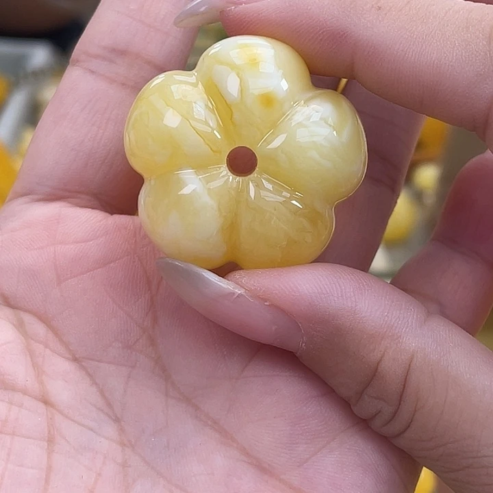 琥珀未镶嵌珠宝奇石琥珀h43