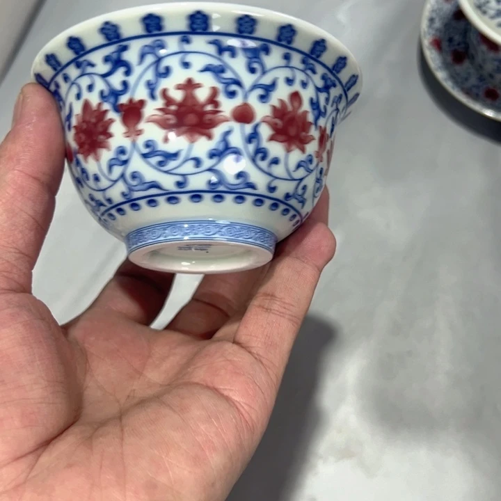 瓷片白青花釉里红缠枝莲压手杯q