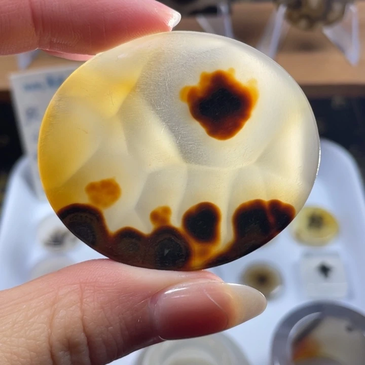 玛瑙/玉髓未镶嵌牌子