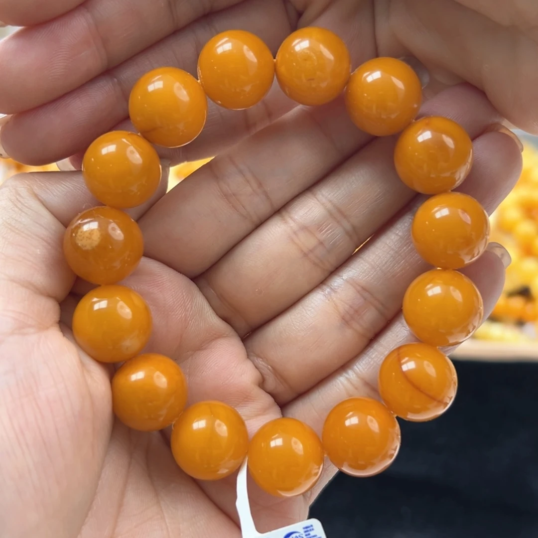 未镶嵌琥珀珠宝奇石
