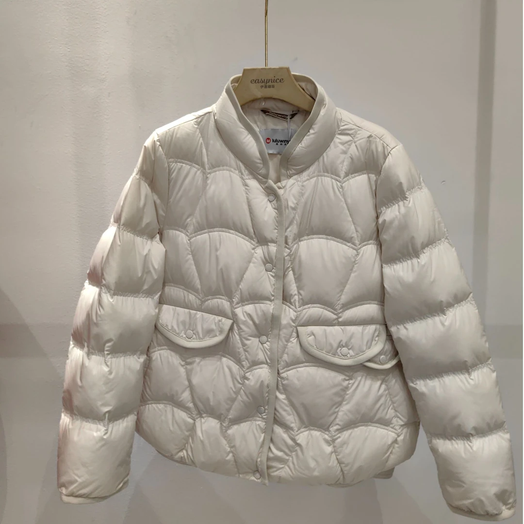 休闲时尚百搭宽松显瘦气质短款立领保暖羽绒服外套 LYS-257065