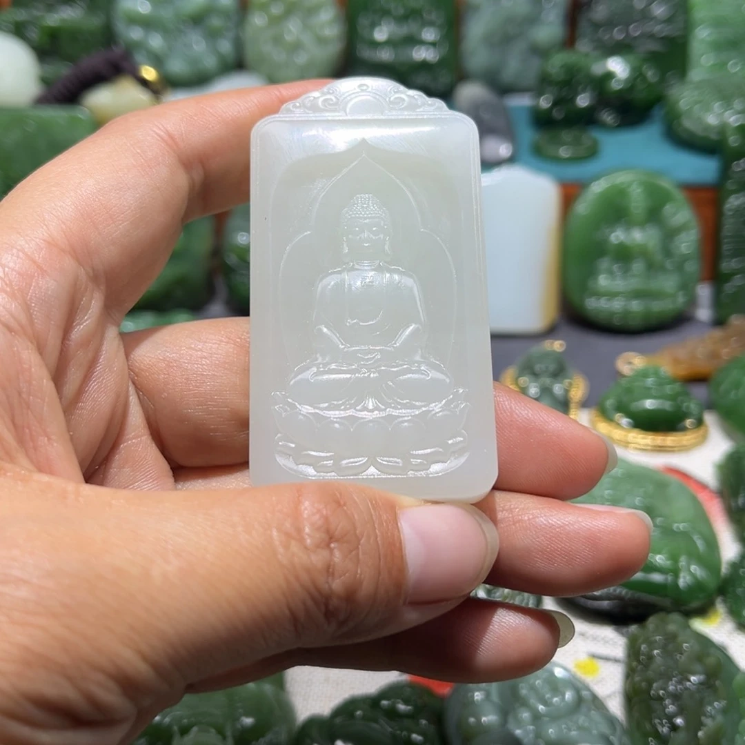 和田玉颈饰未镶嵌…****?