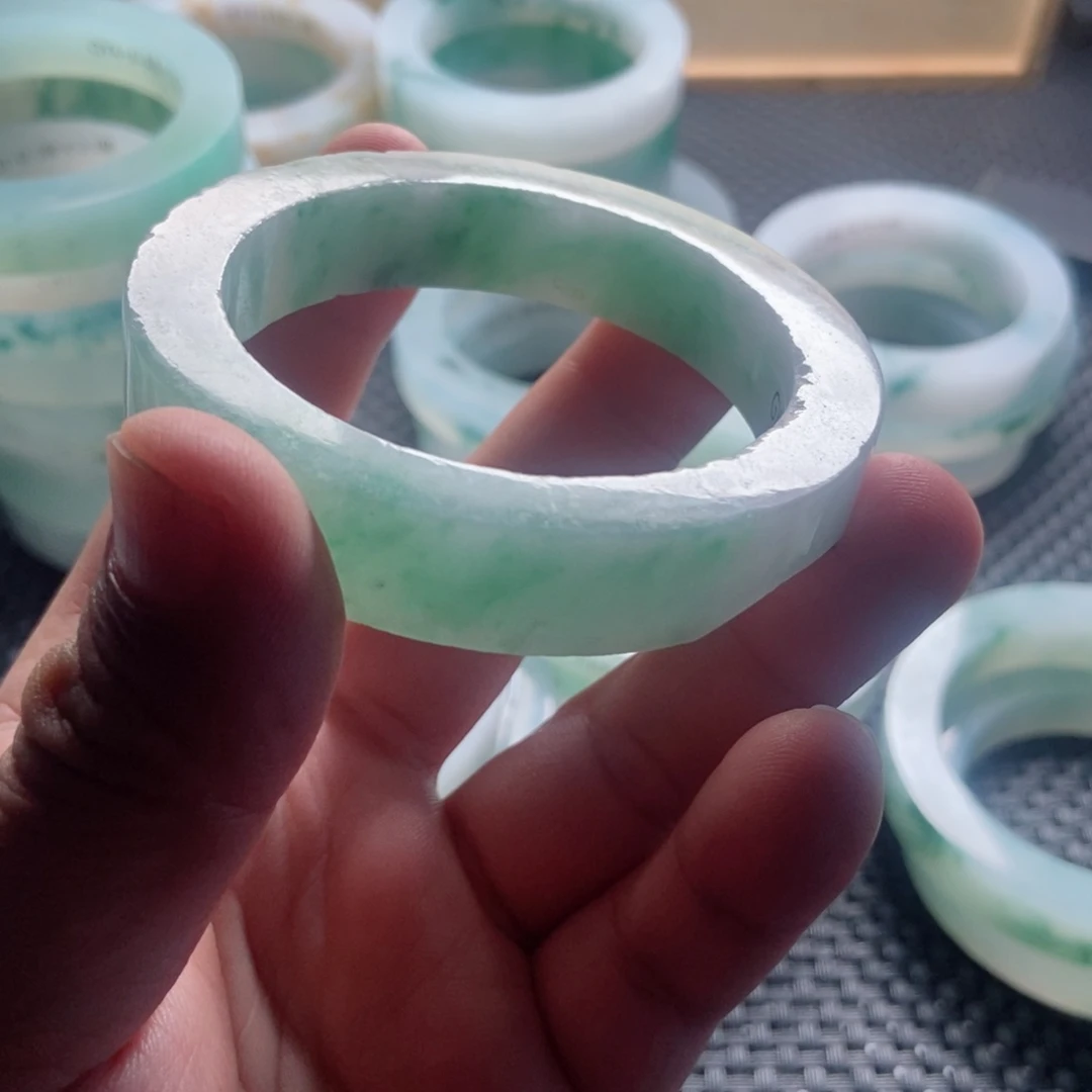定制翡翠手镯未镶嵌孙****沐