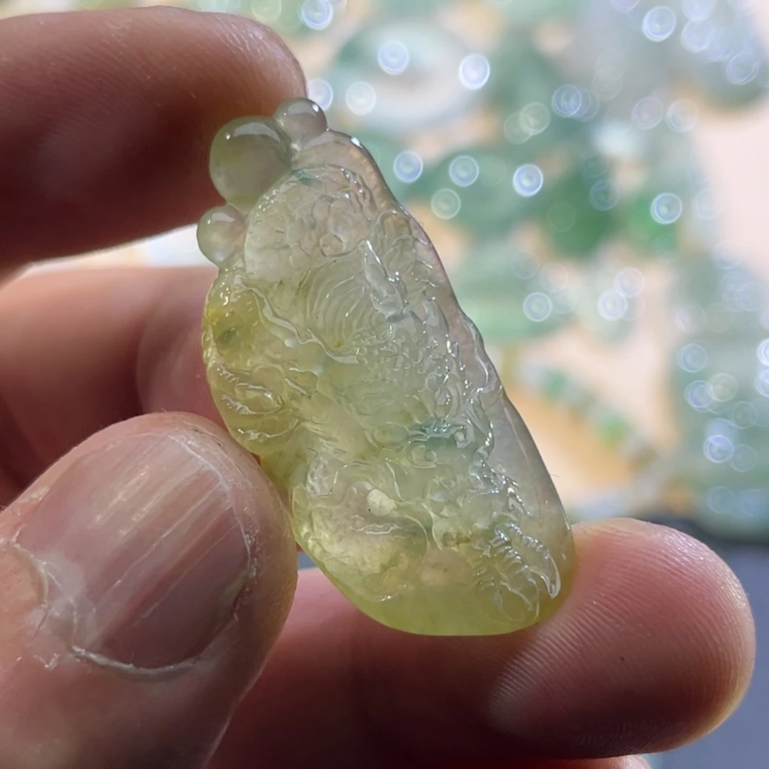 定制翡翠未镶嵌翡翠