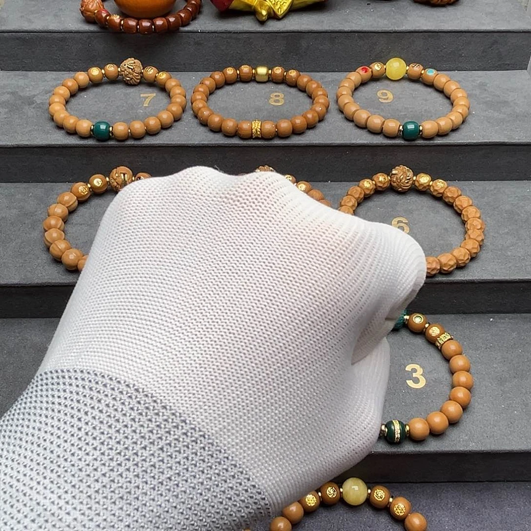 猴头核桃手串败*.11级粉丝灯牌礼物