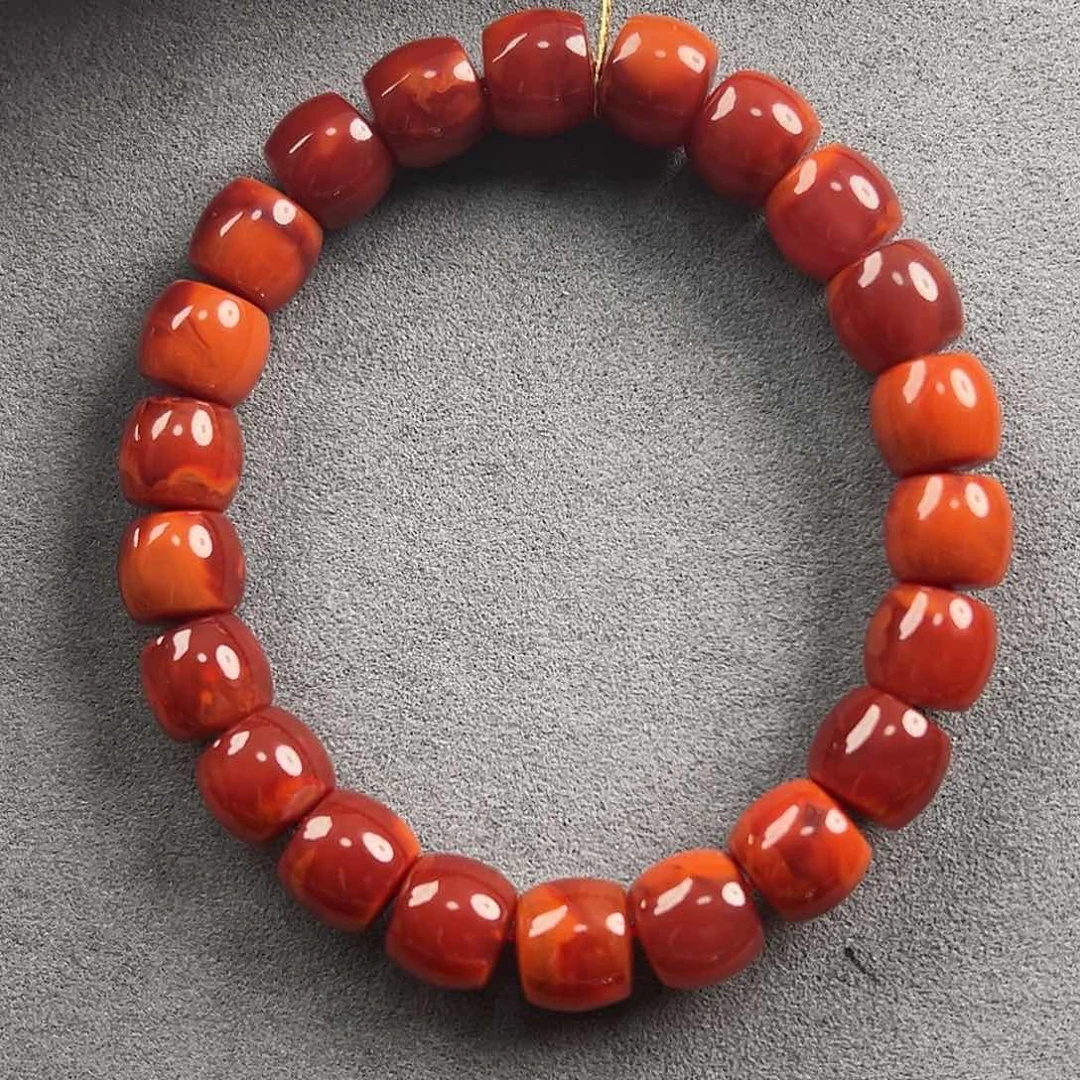 南红玛瑙手串未镶嵌