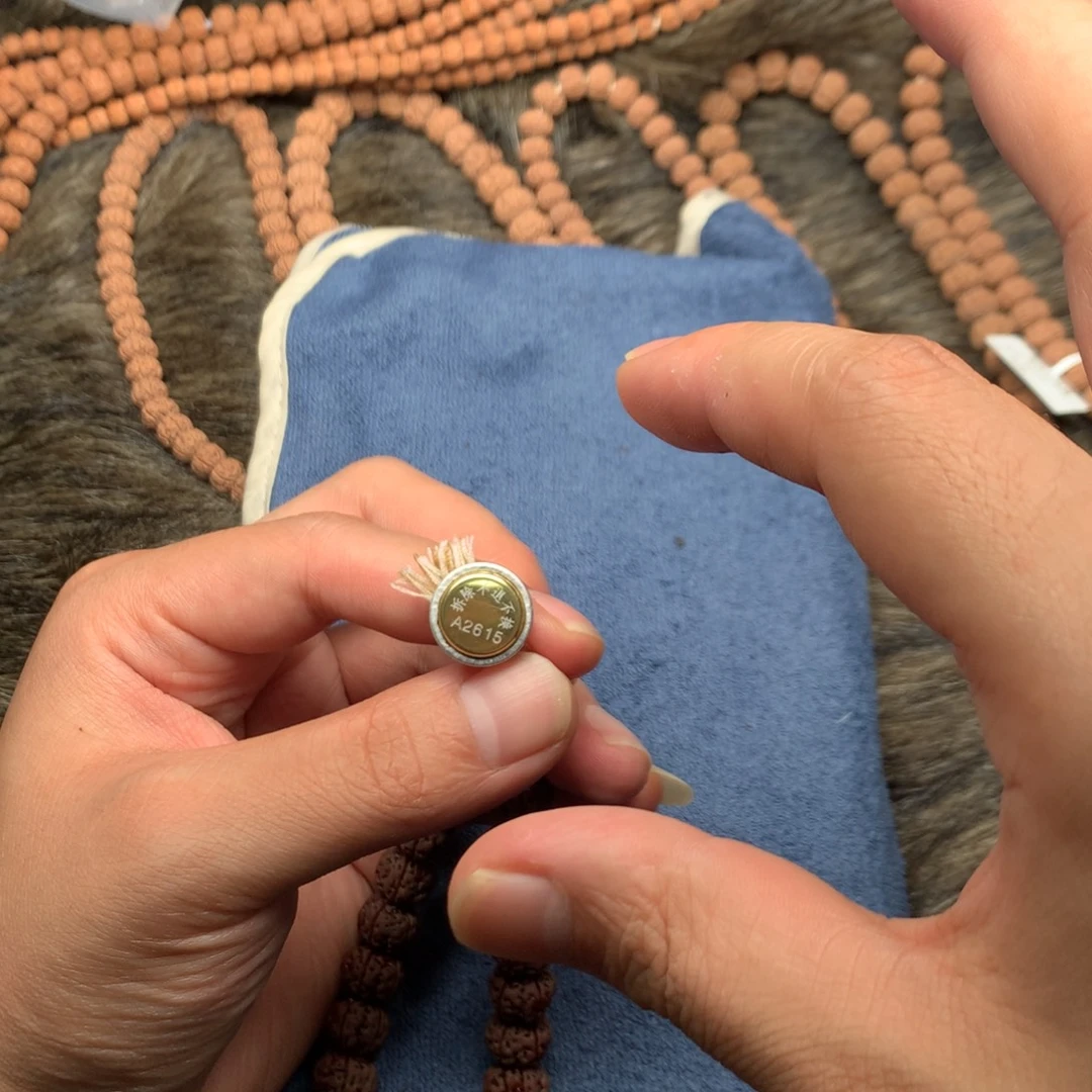 金刚菩提吊坠老树王