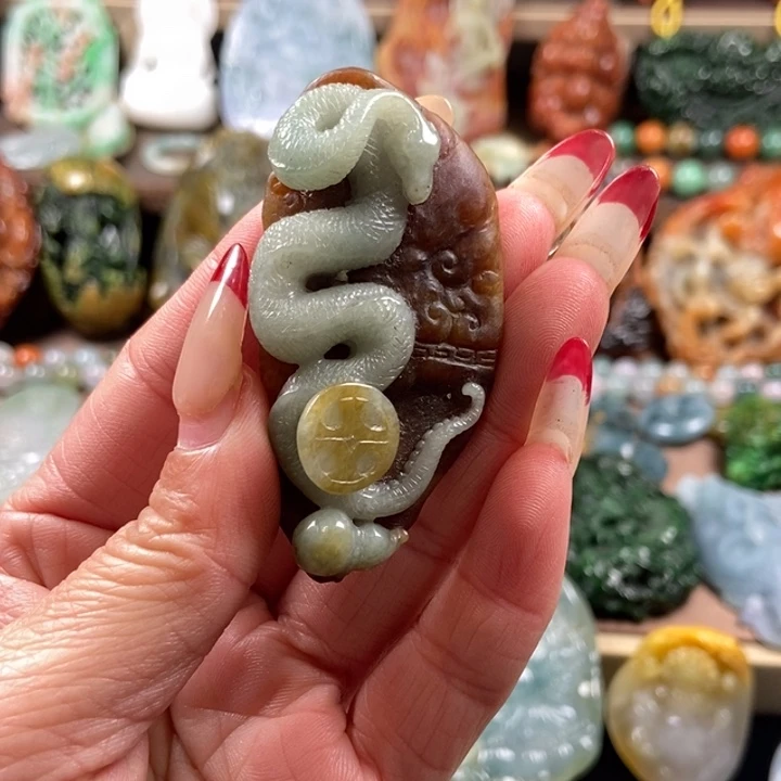 翡翠未镶嵌挂件腾冲老料翡翠